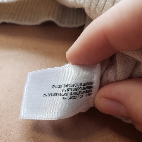 Old Navy Cream Cable Knit Design Sweater Medium - Picture 5 of 5